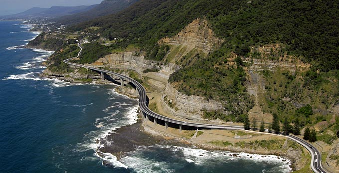 Wollongong, Illawarra - aerial landscape coastal rocky coastline vehicle touring