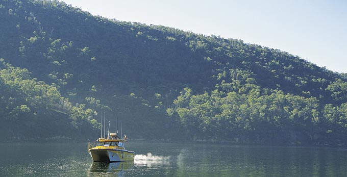 Hawkesbury River, Sydney - bay/harbour coastal river/creek boating