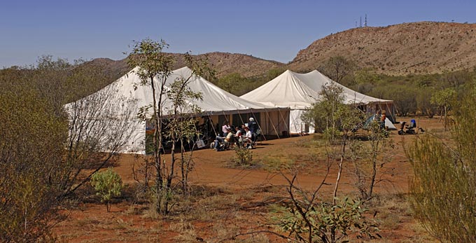 Alice Springs Desert Park, Alice Springs and Surrounds - outback dining out