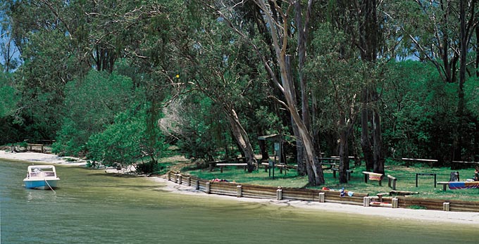 Bribie Island, Brisbane - coastal parks boating