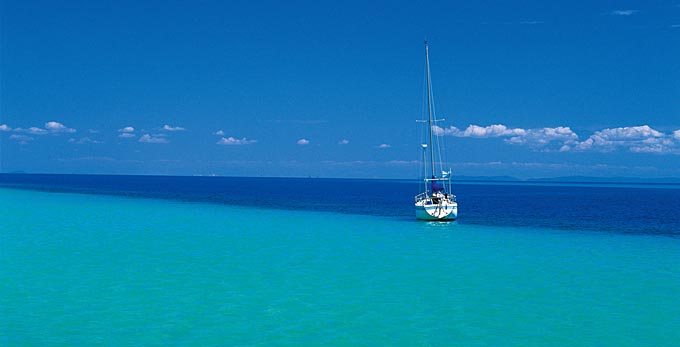 Brisbane - beach coastal islands boating sailing
