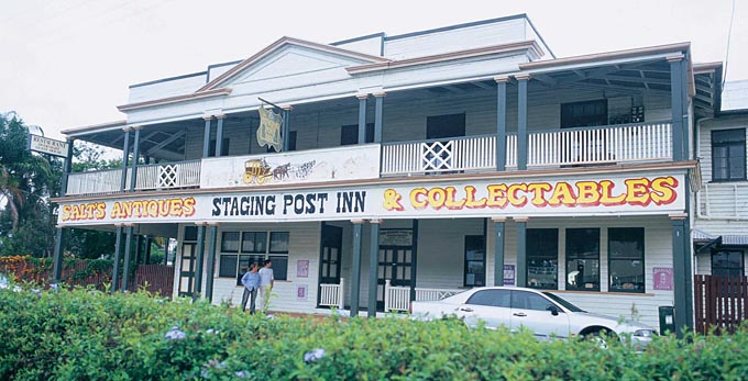 Esk, Brisbane - rural coastal town architecture heritage signage