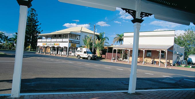 Laidley, Brisbane - country town outback pub