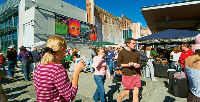New Farm, Brisbane - art galleries markets