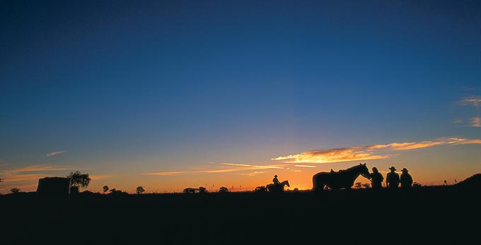 Rockhampton, Capricorn - landscape sunrise/sunset rural horse riding