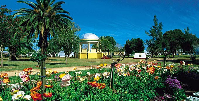 Kingaroy, Fraser Coast South Burnett - parks country town