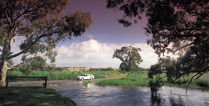 Currency Creek, Fleurieu Peninsula - rural vehicle touring