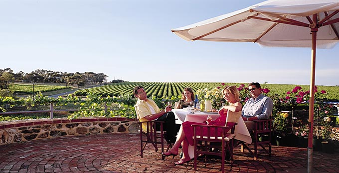 McLaren Vale, Fleurieu Peninsula - gardens rural cafes heritage