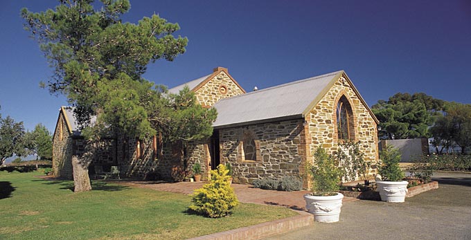 McLaren Vale, Fleurieu Peninsula - gardens heritage