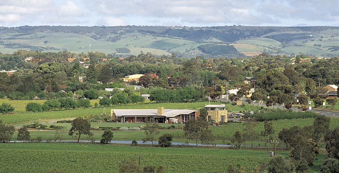 McLaren Vale, Fleurieu Peninsula - rural wineries