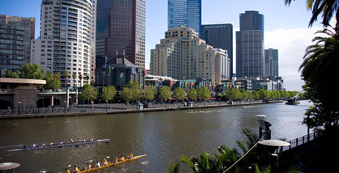 Melbourne - landscape river/creek city boating sporting events