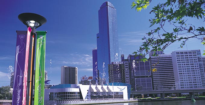 Melbourne Aquarium, Melbourne - landscape bay/harbour coastal city zoos