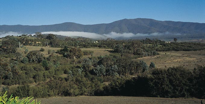 Lake Eildon National Park, Victoria's High Country - mountains rural