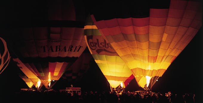 Mansfield, Victoria's High Country - night ballooning