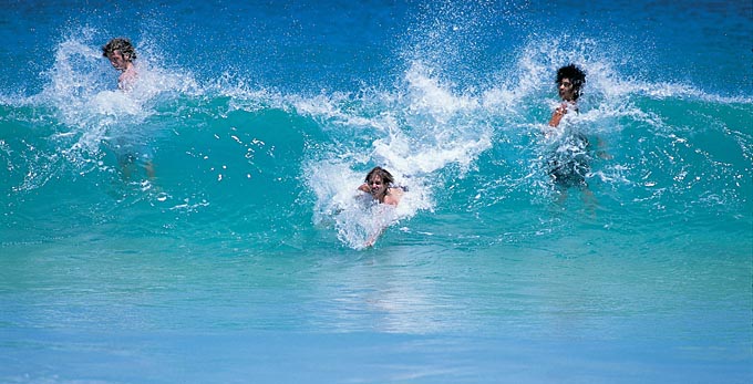 Cottesloe, Experience Perth - coastal swimming