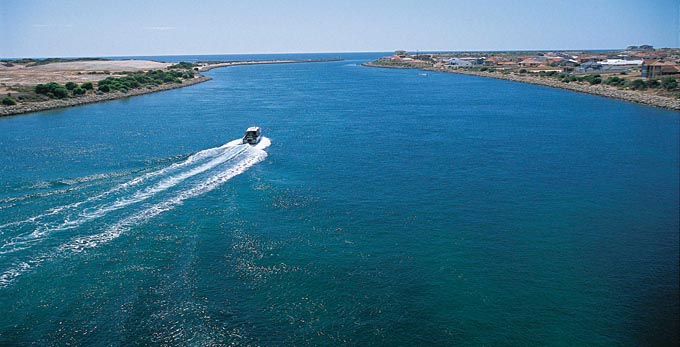 Mandurah, Experience Perth - aerial landscape bay/harbour coastal boating