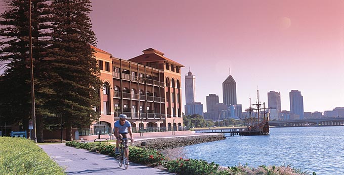 Perth City, Perth - bay/harbour coastal city cycling