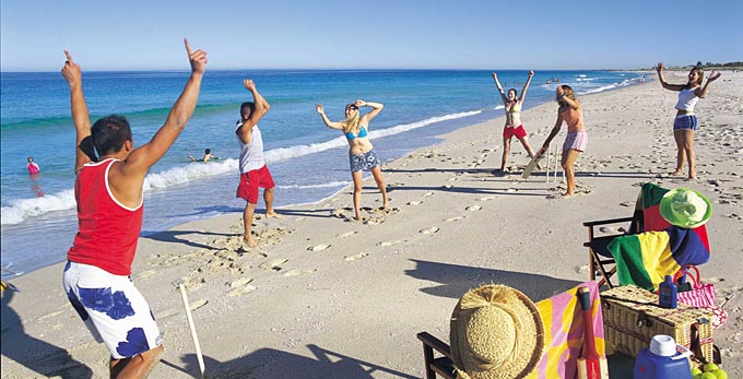 Scarborough, Experience Perth