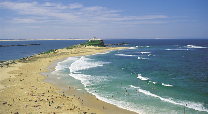 Newcastle, Hunter - landscape beach coastal swimming