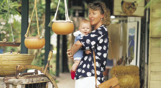 Bellingen, North Coast NSW - country town shopping