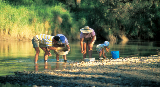 Rubyvale, Capricorn - river/creek