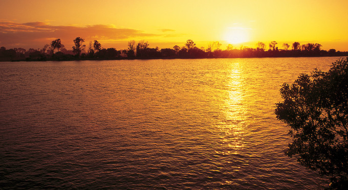 Currumbin, Gold Coast - landscape sunrise/sunset river/creek