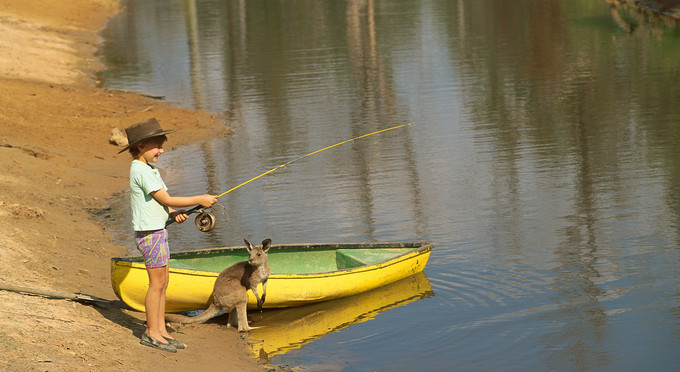 Chinchilla, Toowoomba and Golden West - river/creek boating fishing unique