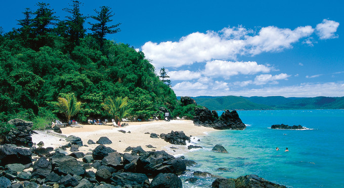 Daydream Island, Whitsundays - landscape beach coastal islands reef rocky coastline swimming