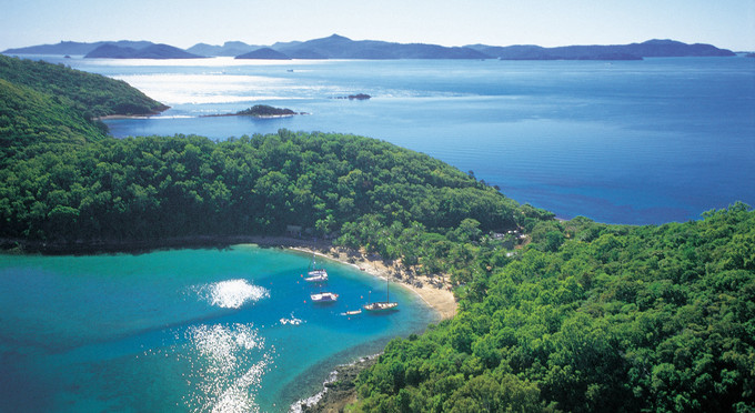Long Island, Whitsundays - aerial landscape beach coastal islands