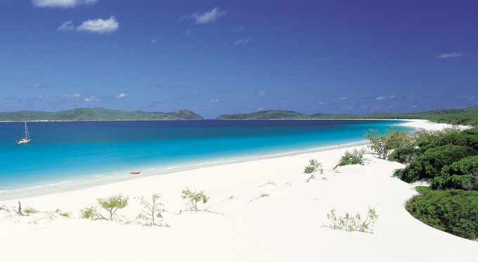 Whitehaven Beach, Whitsundays - beach coastal islands
