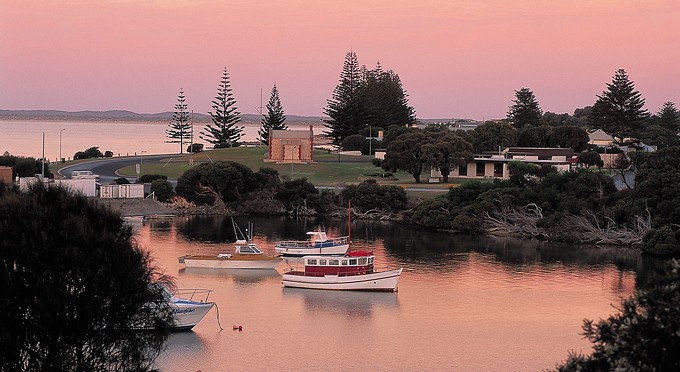 Limestone Coast - landscape sunrise/sunset bay/harbour coastal boating