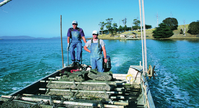 Dunalley, Tasmanias South - coastal fishing