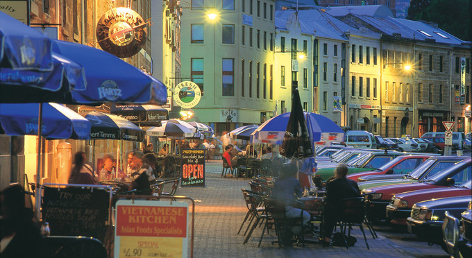 Salamanca Market, Tasmanias South - night cafes markets