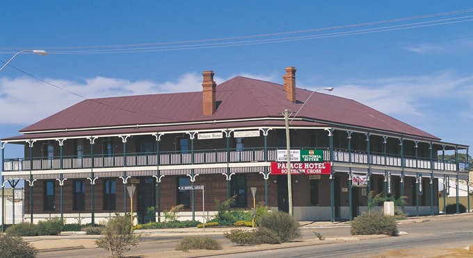 Southern Cross, Australias Golden Outback - country town architecture heritage