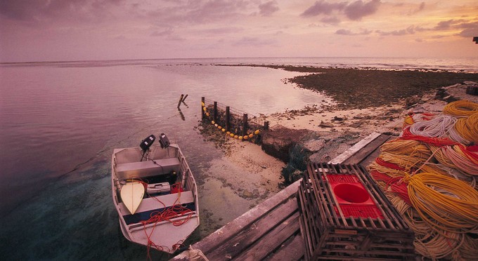 Abrolhos Islands, Australia's Coral Coast - beach coastal boating