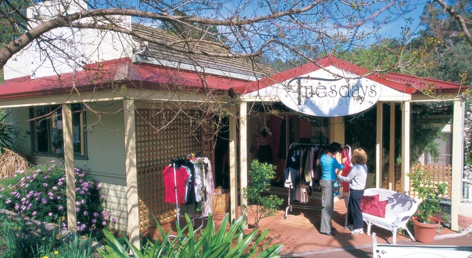 Bridgetown, Australia's South West - gardens shopping
